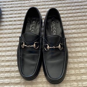 GUCCI Black Leather Loafers. Men’s size 8